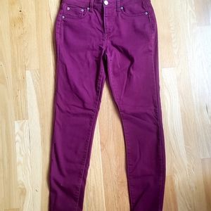 Aeropostale high waisted jegging Size 6 Reg. Red